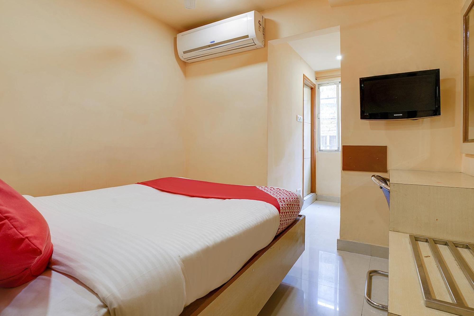 Hotel O Shanta Residency Lodge Sururnagar 外观 照片