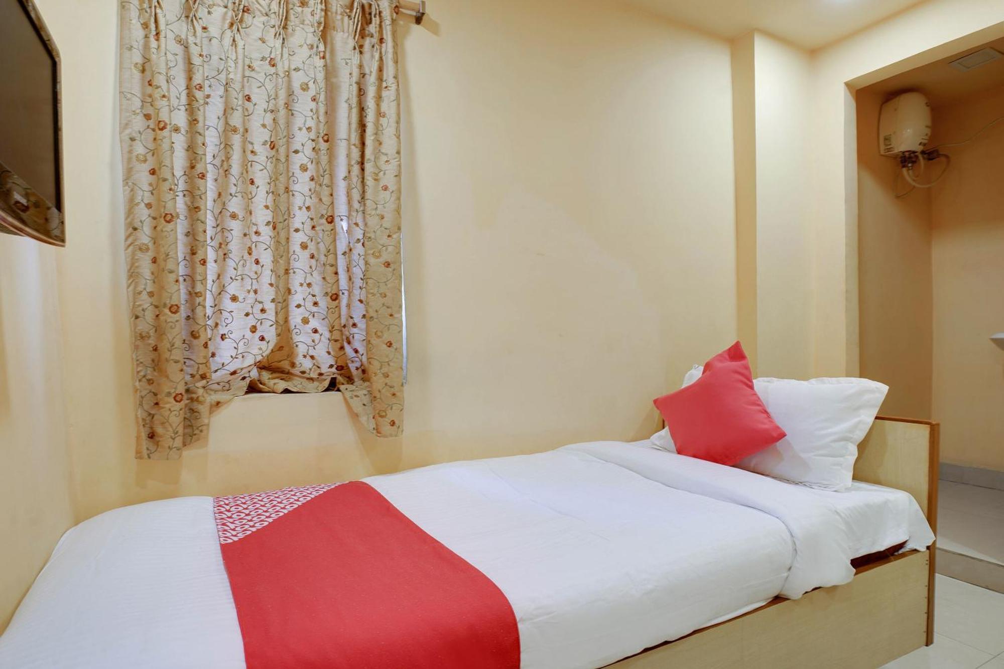 Hotel O Shanta Residency Lodge Sururnagar 外观 照片